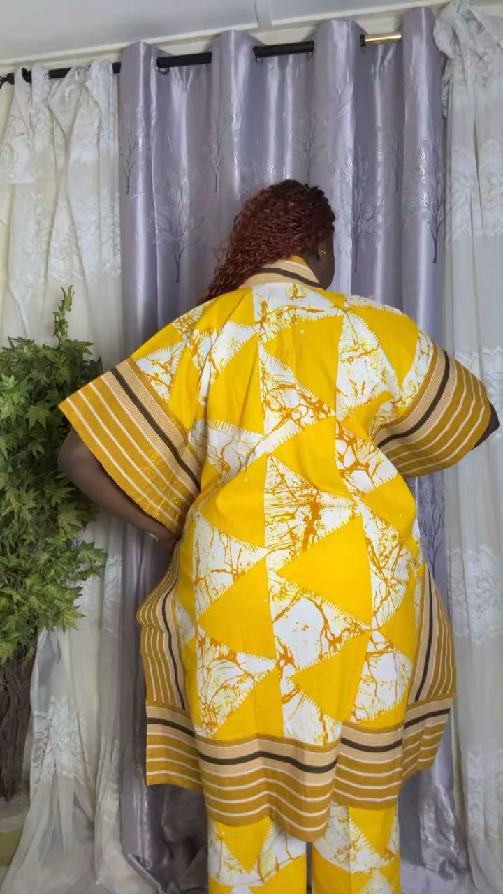 ENSEMBLE ÉLEGANCE ROYALE ( tissu traditionnel ) plusieurs coloris